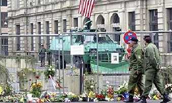 911day Photographic Tributes - Shapelinks Way Of Life - Picture Thirty-Seven